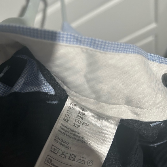 Men’s Suit H&M - Picture 3 of 3